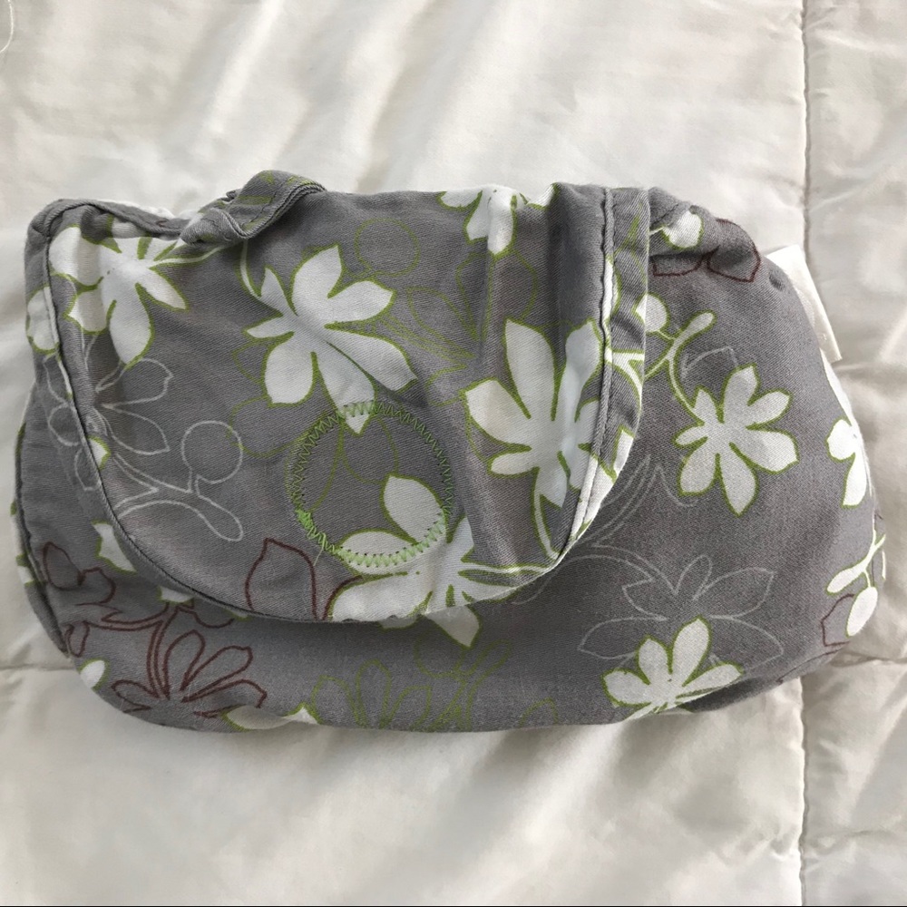 Boppy Nursing Cover